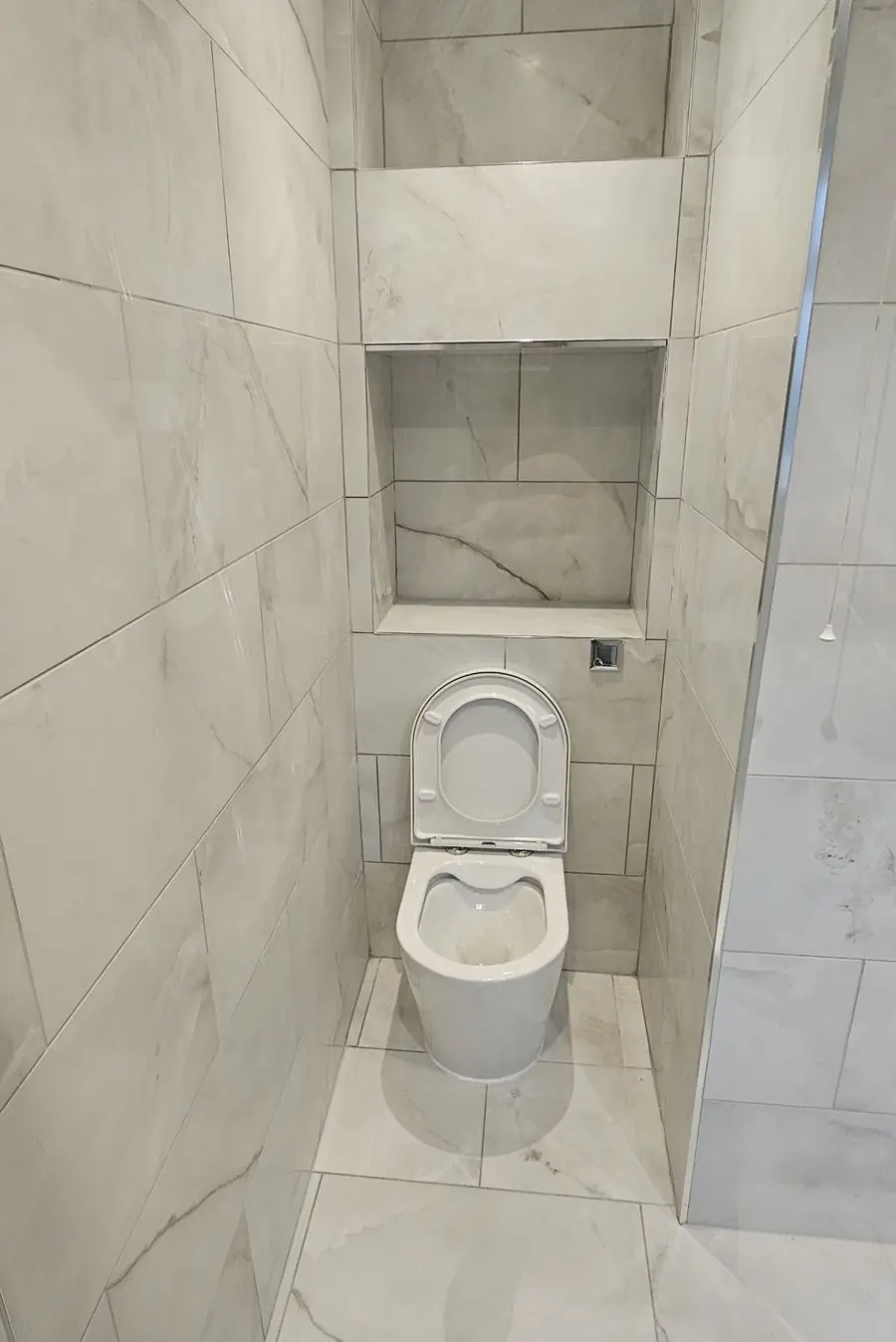 Marble cloakroom WC